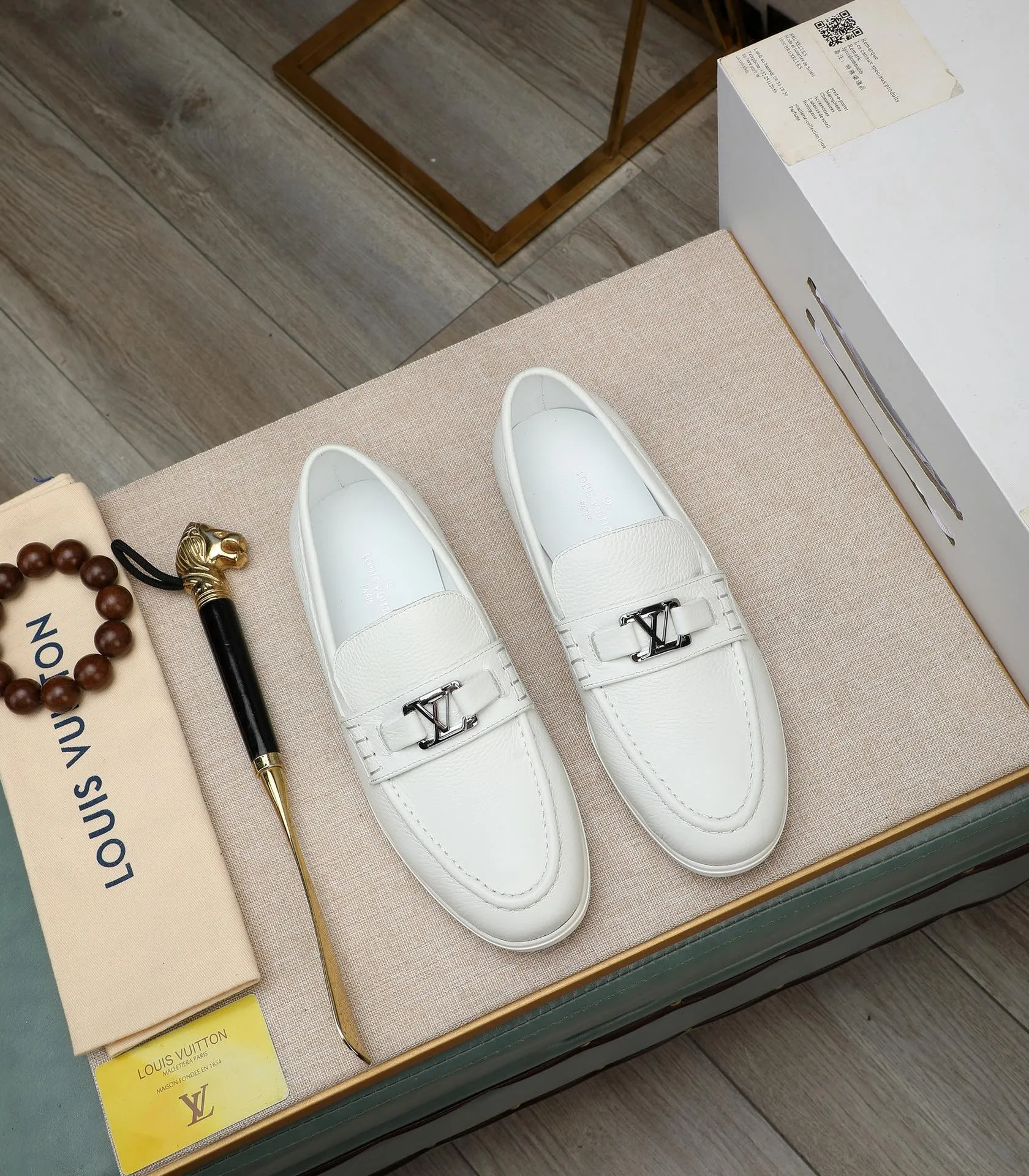 Men's shoes 💰560 📛📛【LOUIS VUITTON】Louis Vuitton 2024 official website synchronized new products 👟Milan fashion catwalk style 🇰🇾🇰🇾LV family logo, celebrity style, a must-have for fashionistas ⚠️First-layer calfskin ➕Genuine leather lining ➕Official website original version special outsole 👞Number 38-44